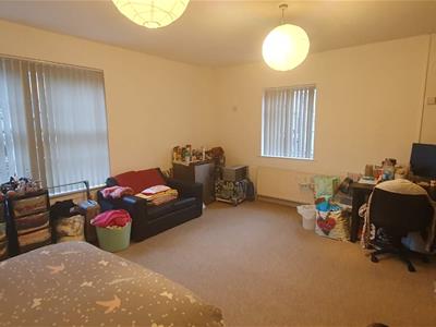 Picture 4